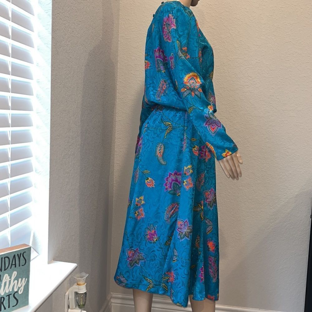 Vintage 70’s Lord&Taylor paisley print teal dress w/shoulder pads,elastic waist. - Picture 4 of 14